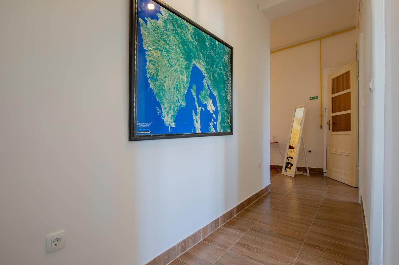 PUY Amphitheater Apartment מראה חיצוני תמונה